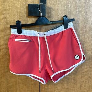 Vuori Clementine Shorts with Pockets!
